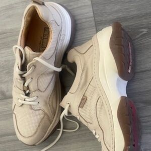 Pikolinos size 41 lace up Sneaker